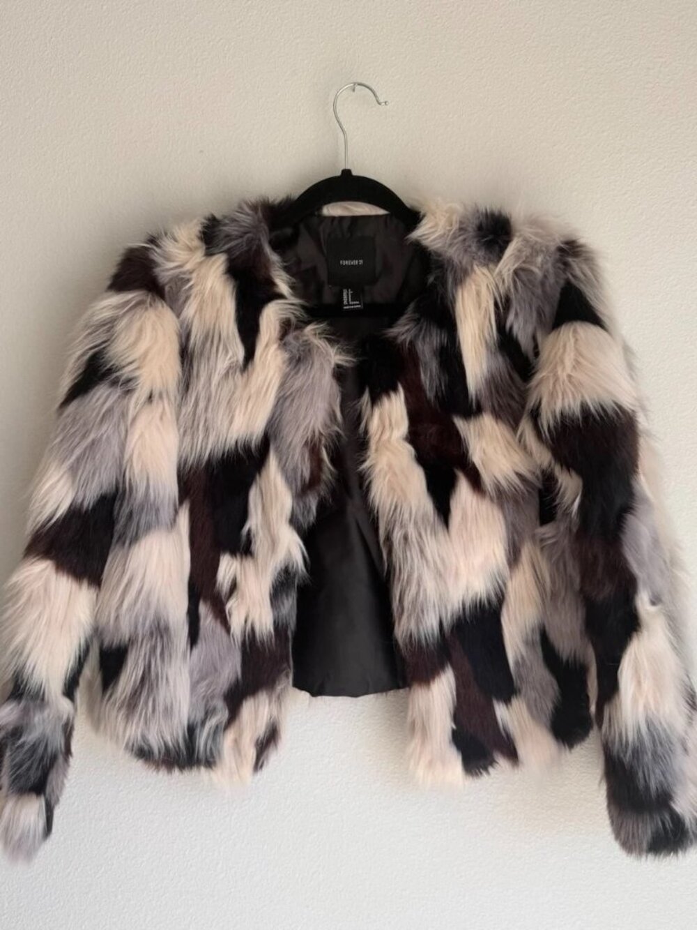 Forever 21 Faux Fur Jacket – Size S